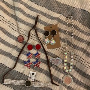 Upcycled Jewelry bundle ❤️❤️
